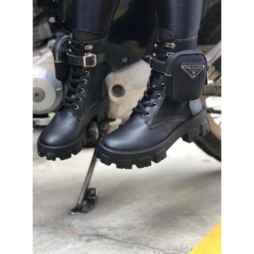 Bota Coturno Feminina com Mini Bag Tratorada